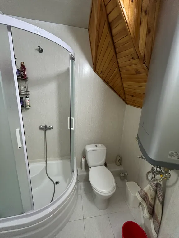 Номер на берегу моря