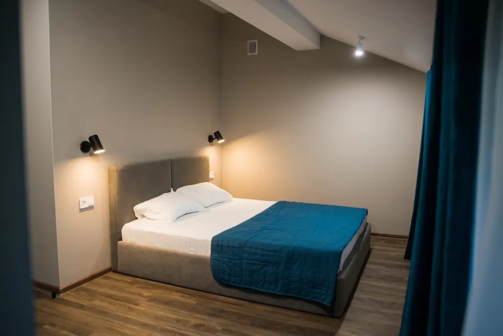 Квартира Современная 2-комн. Студия Мансарда — аренда посуточно в Белокуриха