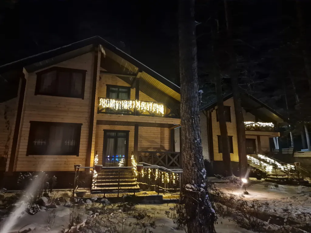 Горный Алтай усадьба с бассейном