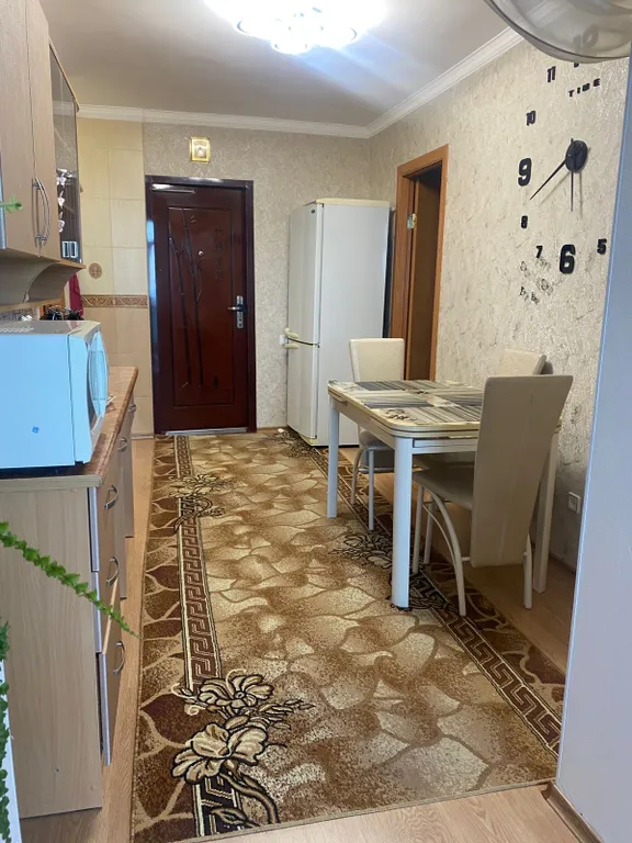 Светлая просторная квартира с балконом и шикарным видом на море