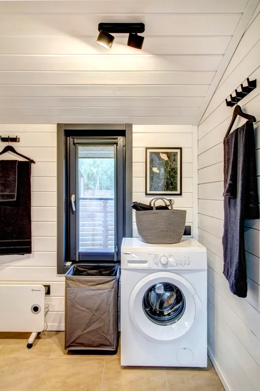 Уютный дoм с видом нa лес