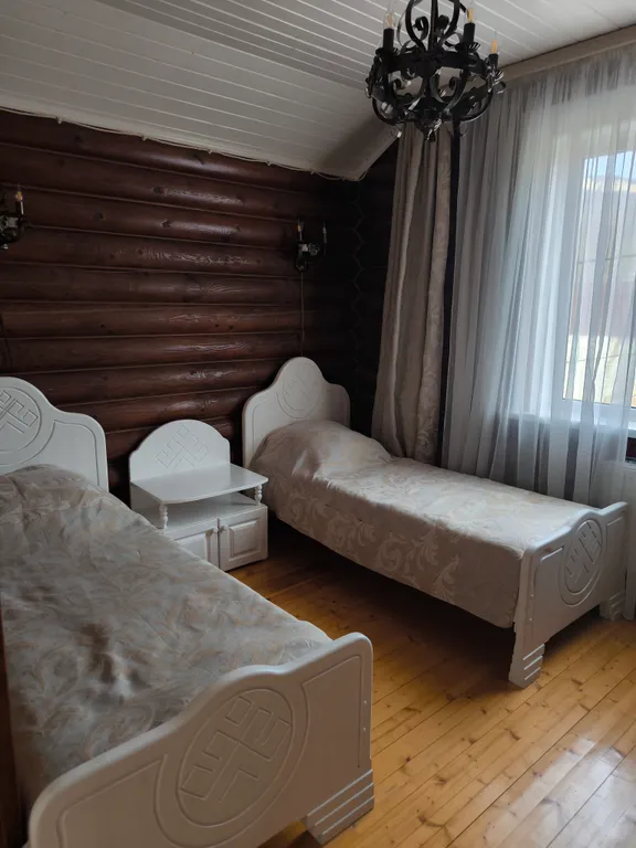 7-комнатный Дом