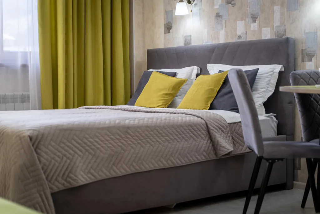 Студия с видом на горы