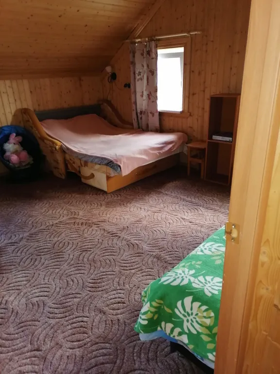 Дом 2 этажа, баня на дровах