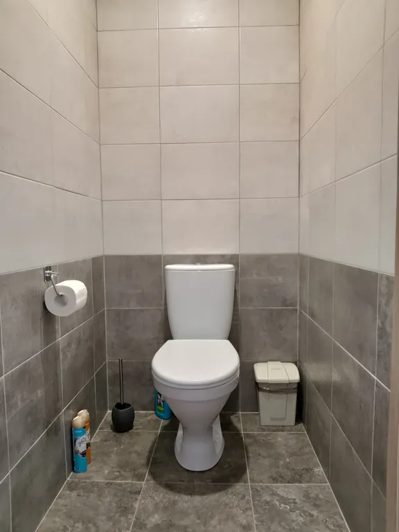 Домик с видом на озеро