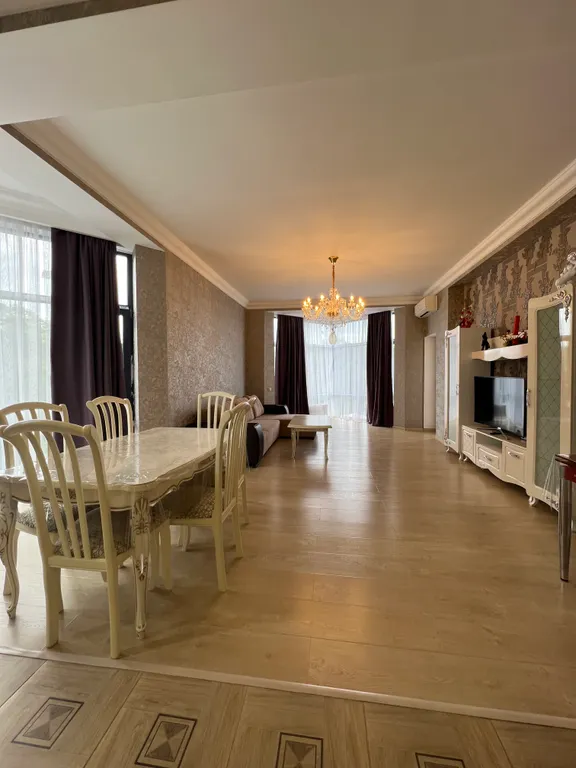 Просторная квартира в ЖК Green Park