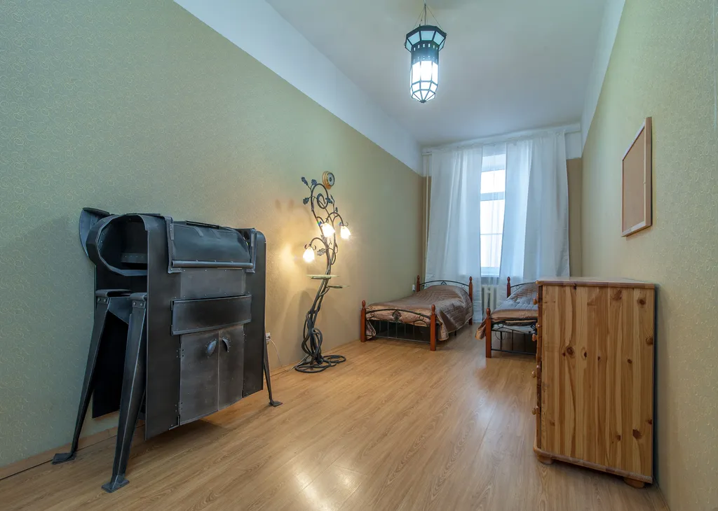 Квартира 4-комнатная Квартира — Санкт-Петербург