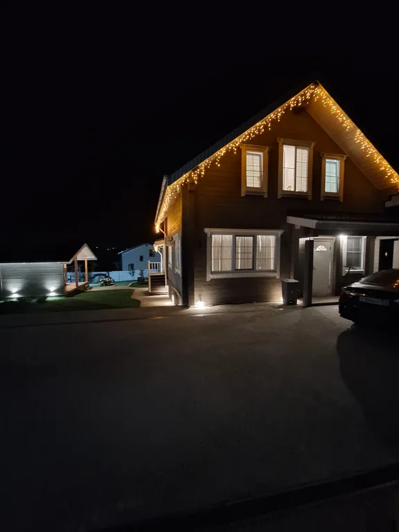 Дом рядом со склонами