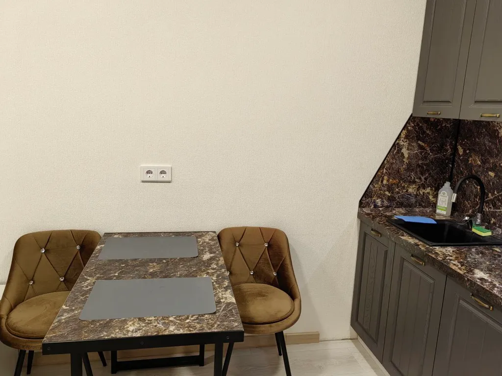 Уютная студия с хорошим ремонтом