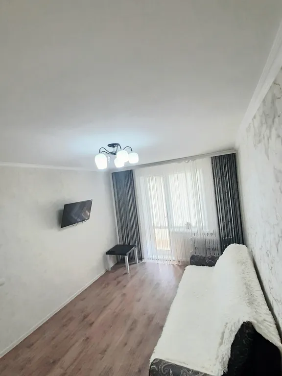 Уютная квартира с хорошим ремонтом в отличном районе города — аренда посуточно в Волжск