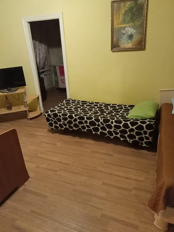 ЖД вокзал 2х комнатная квартира