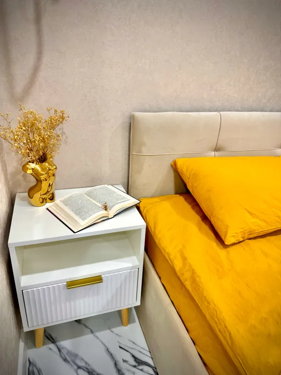 Светлая и уютная новая студия