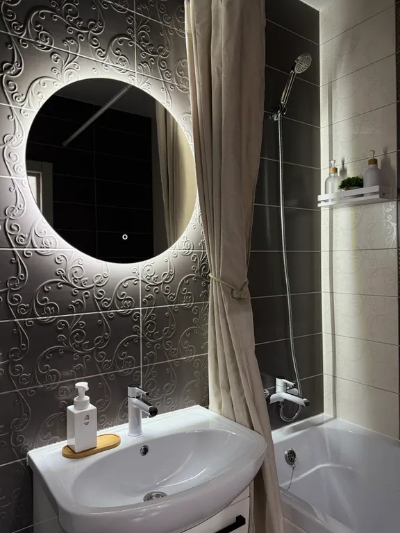 Квартира рядом с ледовой ареной наследие