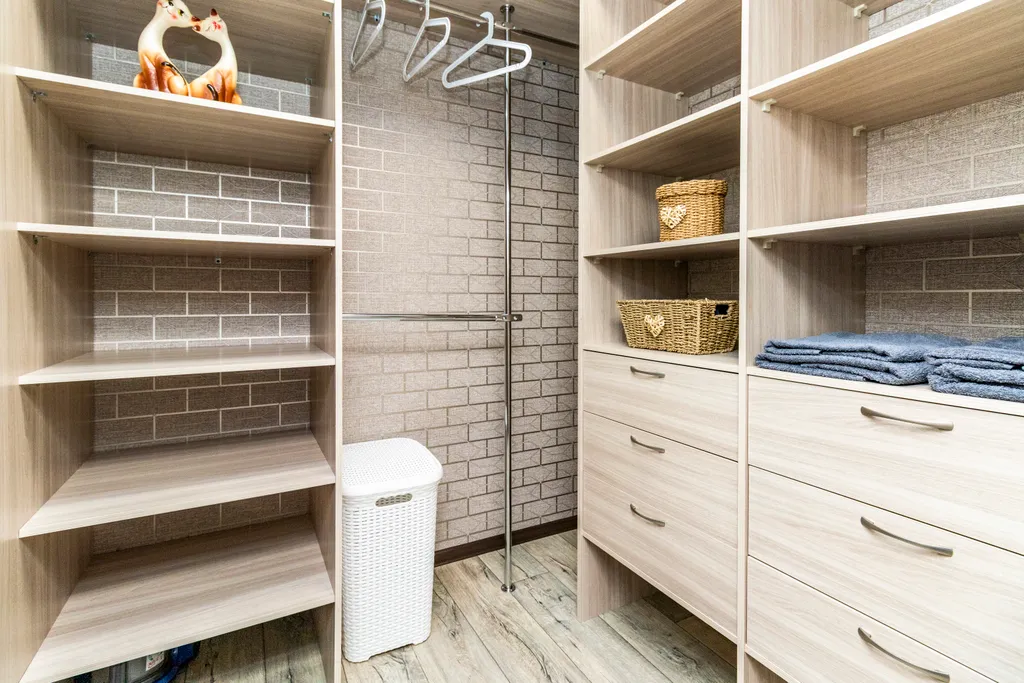 Просторная однокомнатная квартира с кухней гостиной