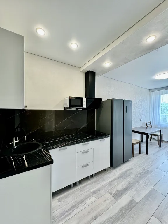 центр города, евроремонт!