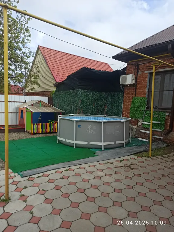 Коттедж Частный дом без хозяев — Ейск