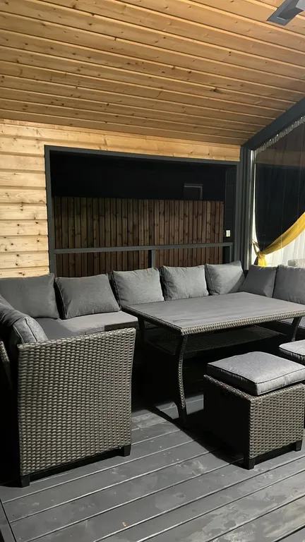 Дом у моря на первой береговой линии