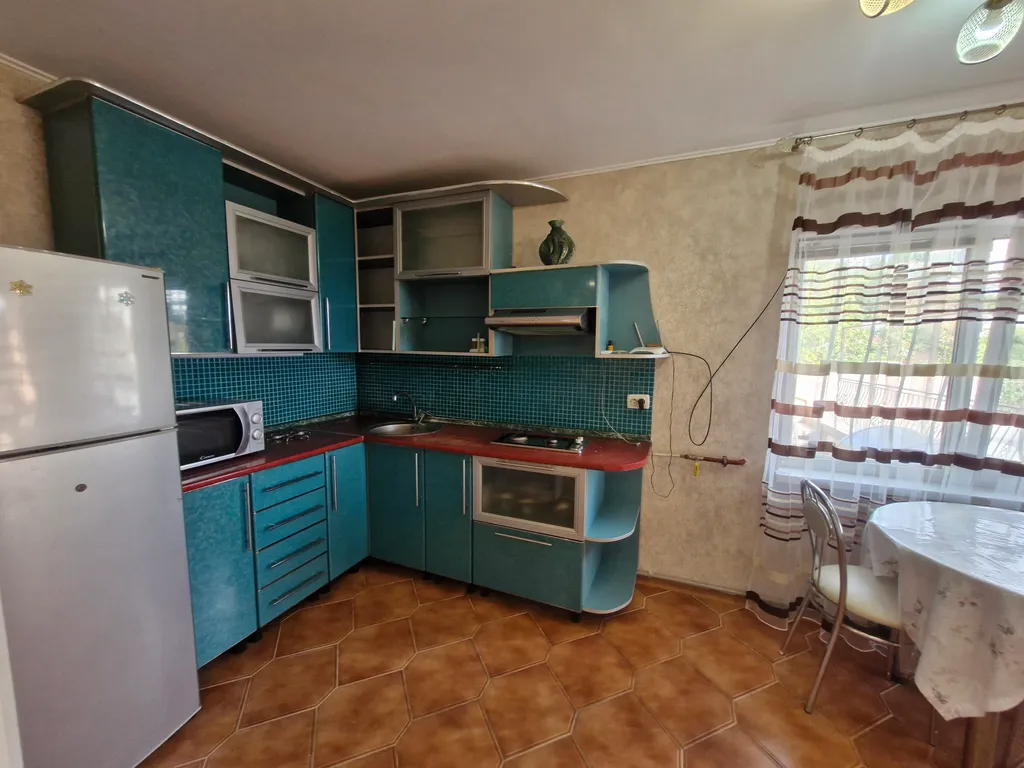 Видовой дом с видом на море и большим балконом