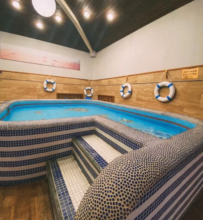 Дубльдом с видом на лес и городским комфортом в Капитан клаб