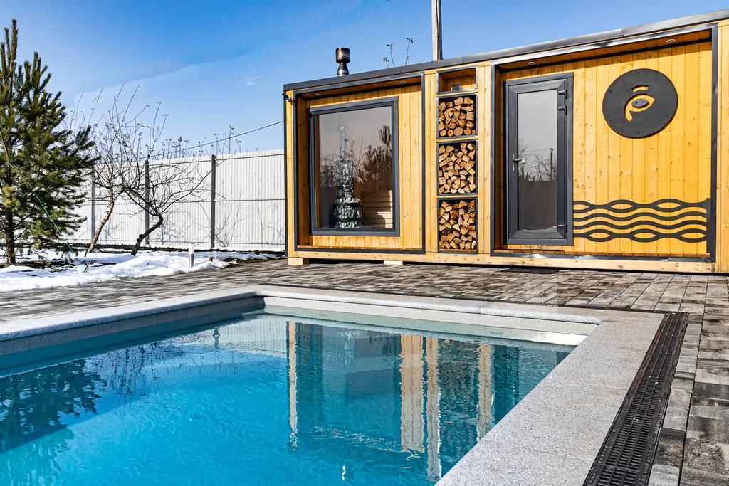 Клёвый дом с теплым бассейном и баней