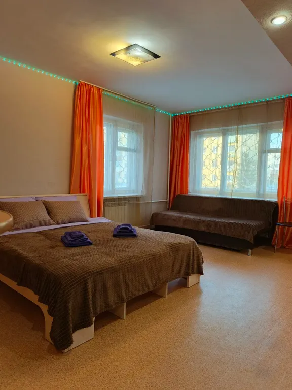 Уютная однокомнатная квартира в центре города — аренда посуточно в Ангарск