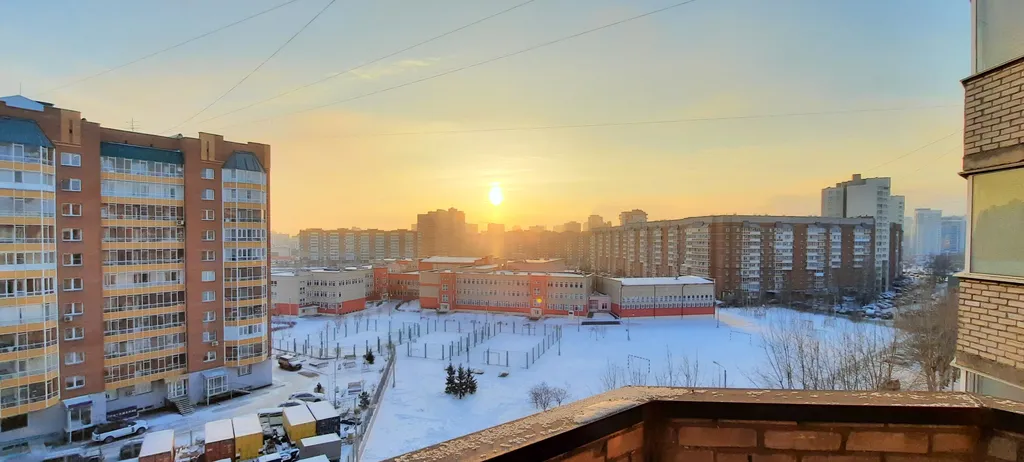 Светлая квартира с удобной локацией возле ТРЦ Планета