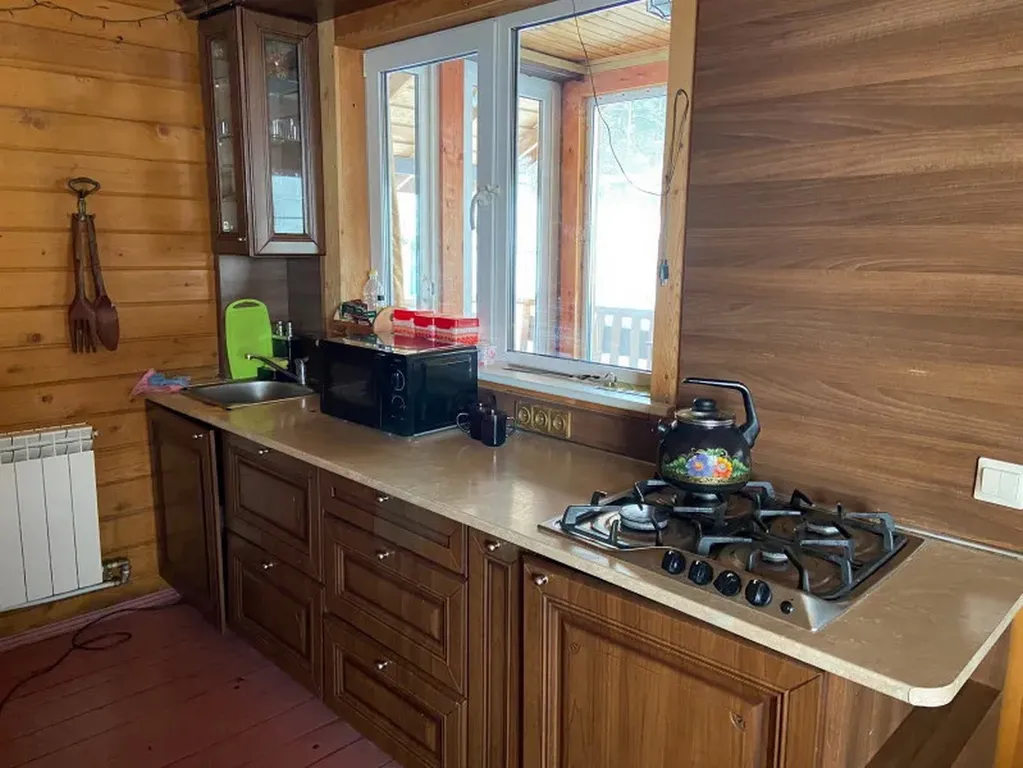 4-комнатный Дом