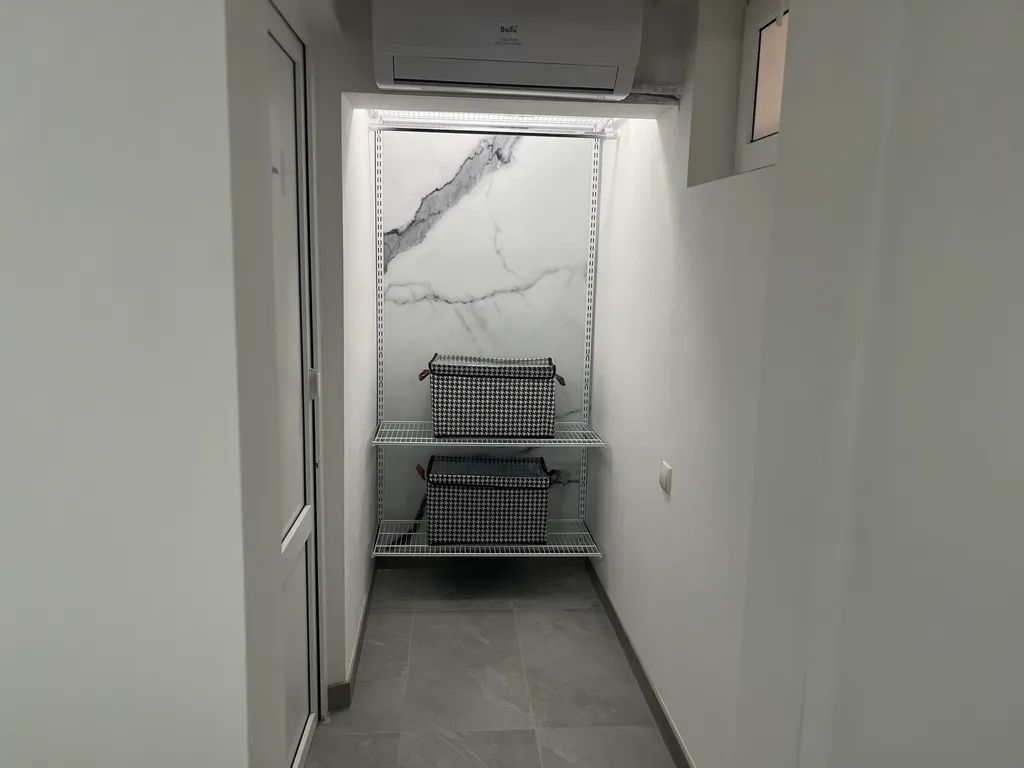 Трехместный улучшенный с ванной комнатой