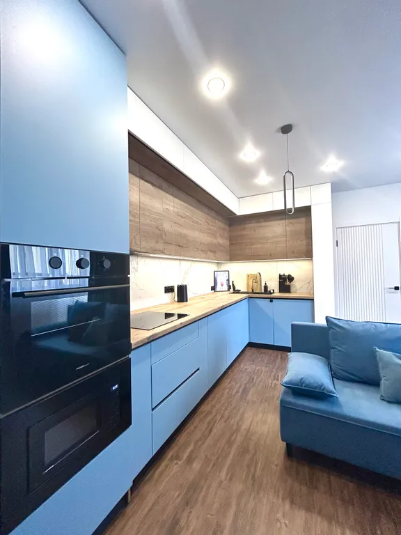 Евротрешка с дизайнерским ремонтом