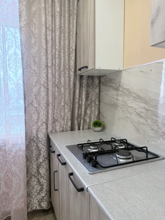 Уютная квартира в центре города, Нефтегаз