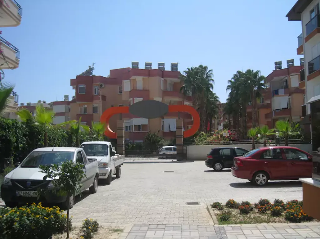 Целая квартира у моря