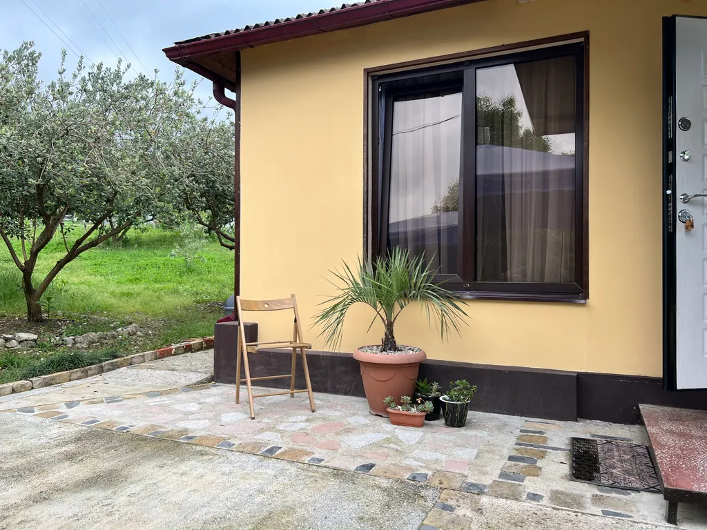 Уютный домик с видом на море