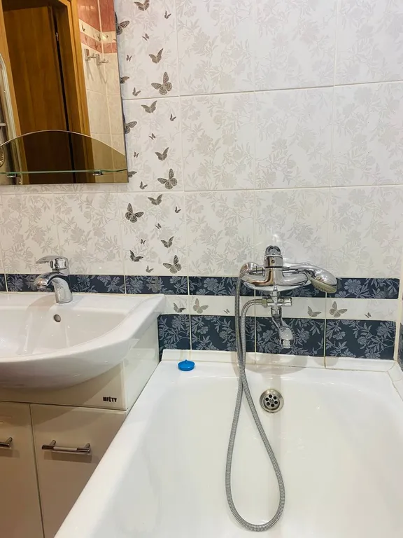 Просторная двухкомнатная квартира до 6 человек