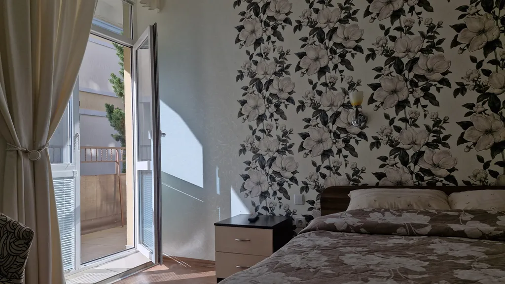 Просторная 2-комнатная квартира с двумя балконами