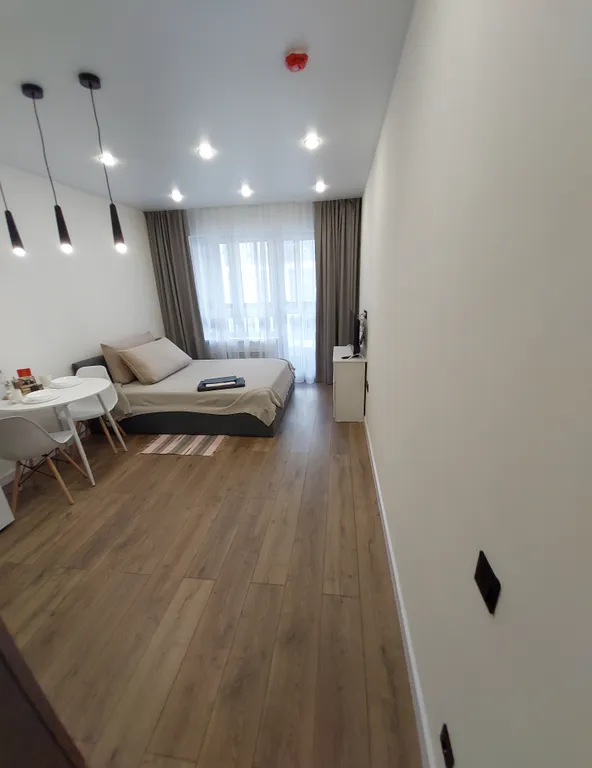 Красивая и уютная студия в новом доме комфорт класса