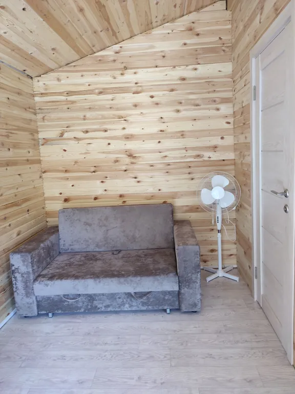 База отдыха Акбулак домики на берегу реки