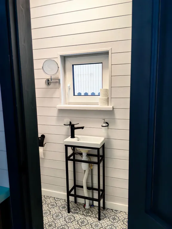 Коттедж Дом с видом на озеро — Приморск