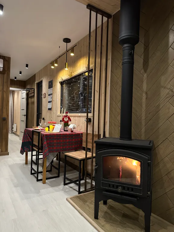 Уютный дом-лофт The Second с видом на реку и лес