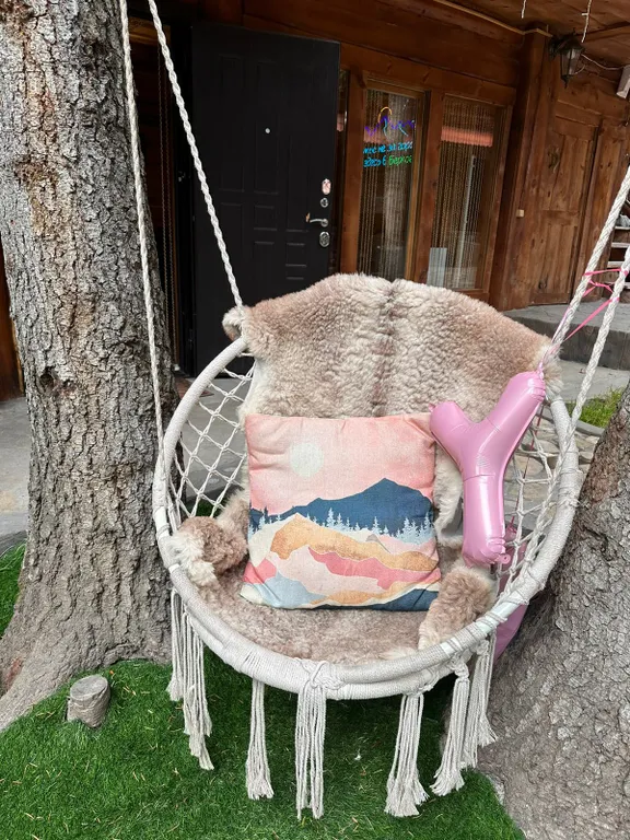 8-комнатный Дом