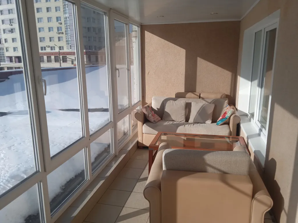 Апартаменты 40 м  с уютным балконом.