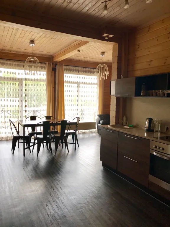 6-ти местный апартамент с 2 отдельными спальнями в Солнечной долине