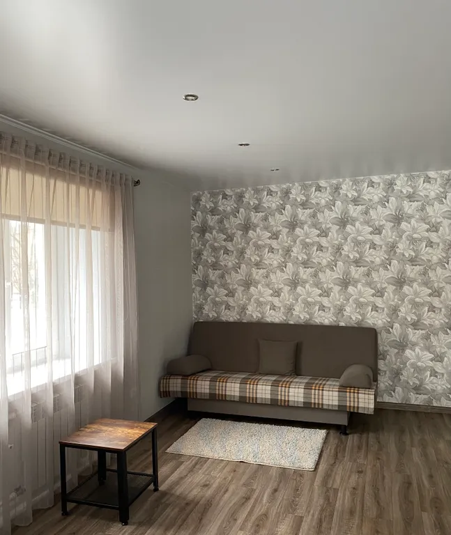 Квартира Квартира Уютная студия в тихом районе города — Таштагол