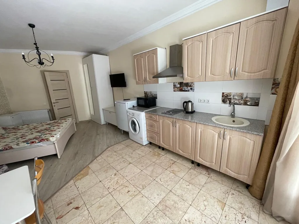 Студия на берегу моря