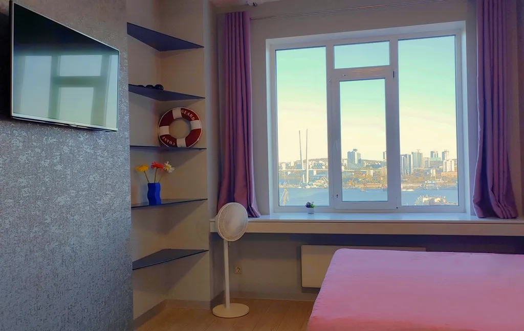 Шикарная квартира с видом на Золотой и Русский мост