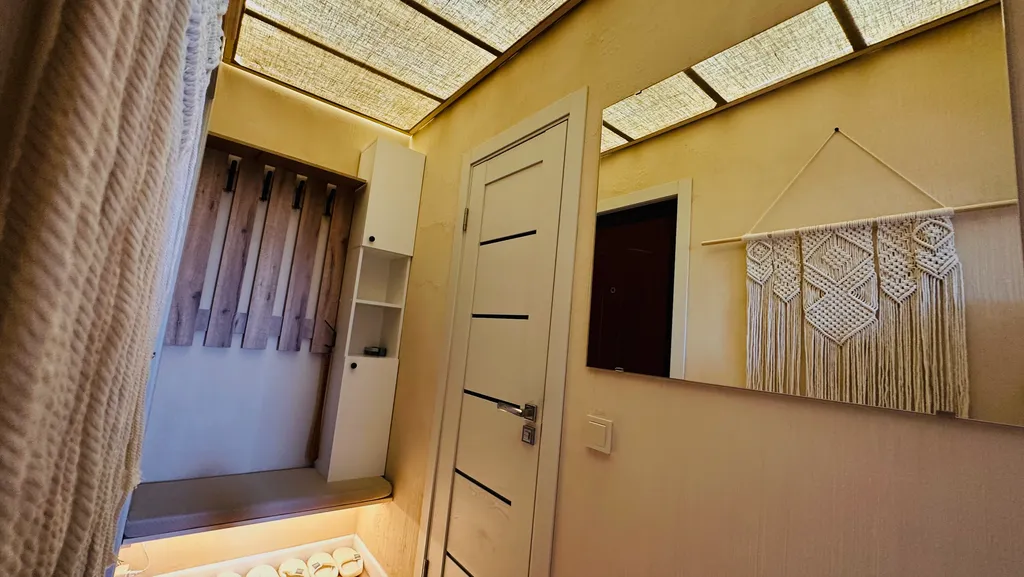 Студия с дизайнерским ремонтом в центре