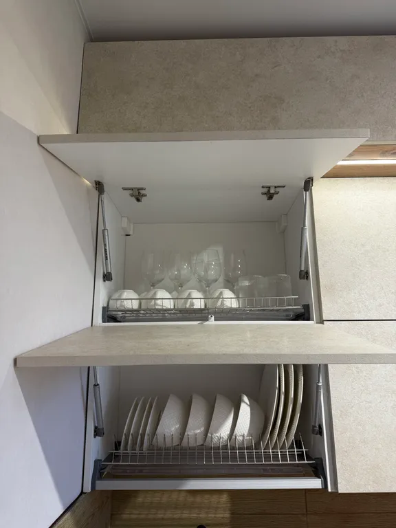 Уютная квартира с современным ремонтом со своей территорией