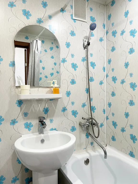 Комфортная двухкомнатная квартира в центре города на пятерых гостей