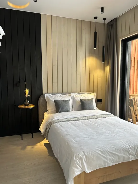 Коттедж Дом у Озера с панорамным видом, баней и чаном — Осташёво