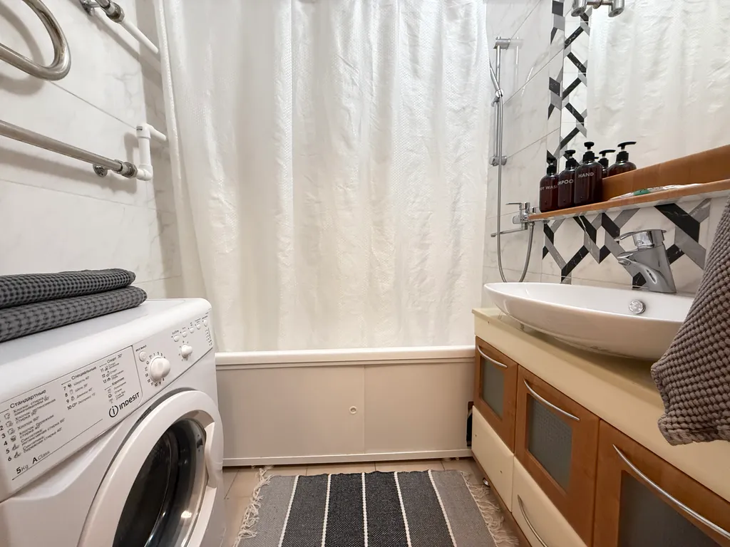 Квартира с двумя балконами с видом на лес | Уютно, как дома