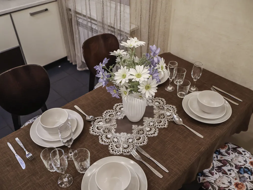 Квартира Просторная квартира возле театра Оперы и Балета — Астрахань